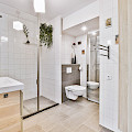 © user24121185 | freepik.com | Kleine saubere Toilette